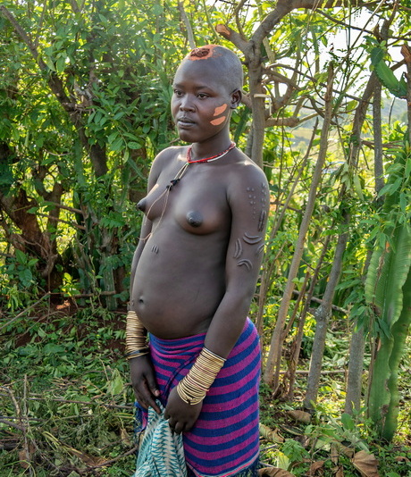 Manit tribe